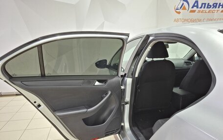 Volkswagen Jetta VI, 2014 год, 1 030 000 рублей, 24 фотография