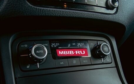 Volkswagen Touareg III, 2014 год, 1 995 000 рублей, 15 фотография