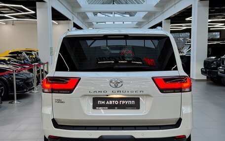 Toyota Land Cruiser, 2022 год, 10 790 000 рублей, 5 фотография