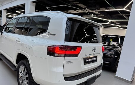 Toyota Land Cruiser, 2022 год, 10 790 000 рублей, 14 фотография