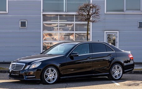 Mercedes-Benz E-Класс, 2012 год, 1 495 000 рублей, 1 фотография