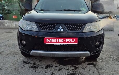 Mitsubishi Outlander III рестайлинг 3, 2007 год, 1 200 000 рублей, 7 фотография