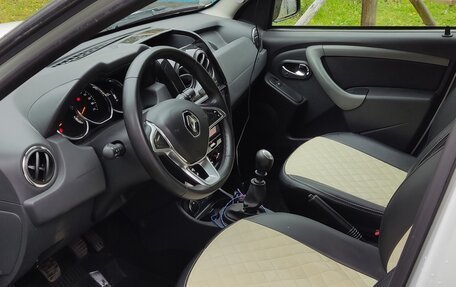 Renault Duster I рестайлинг, 2021 год, 1 900 000 рублей, 4 фотография