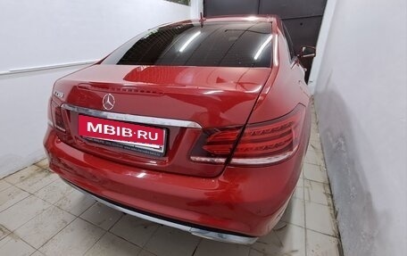 Mercedes-Benz E-Класс, 2013 год, 1 770 000 рублей, 3 фотография