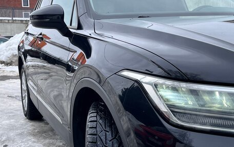 Volkswagen Tiguan II, 2021 год, 2 300 000 рублей, 3 фотография