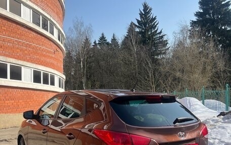 Hyundai ix35 I рестайлинг, 2014 год, 1 250 000 рублей, 3 фотография