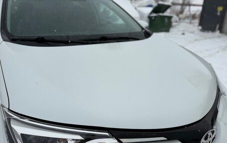 Toyota RAV4, 2019 год, 2 400 000 рублей, 6 фотография