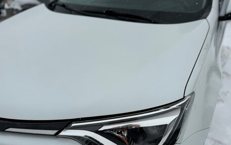 Toyota RAV4, 2019 год, 2 400 000 рублей, 7 фотография