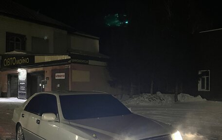 Toyota Crown Majesta, 2002 год, 650 000 рублей, 3 фотография