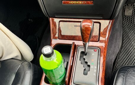 Toyota Crown Majesta, 2002 год, 650 000 рублей, 17 фотография