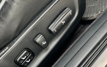 Toyota Crown Majesta, 2002 год, 650 000 рублей, 26 фотография