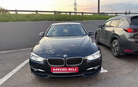 BMW 3 серия, 2016 год, 2 350 000 рублей, 13 фотография