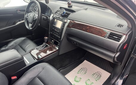 Toyota Camry, 2016 год, 2 350 000 рублей, 13 фотография