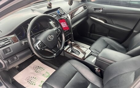 Toyota Camry, 2016 год, 2 350 000 рублей, 16 фотография