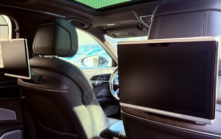 Audi A8, 2018 год, 5 950 000 рублей, 10 фотография