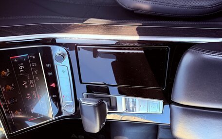 Audi A8, 2018 год, 5 950 000 рублей, 12 фотография