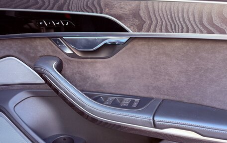 Audi A8, 2018 год, 5 950 000 рублей, 16 фотография