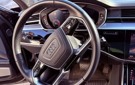 Audi A8, 2018 год, 5 950 000 рублей, 14 фотография