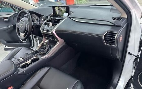 Lexus NX I, 2021 год, 3 680 000 рублей, 14 фотография