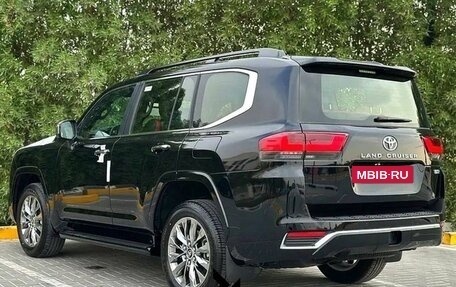 Toyota Land Cruiser, 2026 год, 15 000 000 рублей, 6 фотография