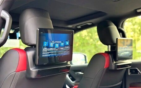 Toyota Land Cruiser, 2026 год, 15 000 000 рублей, 14 фотография