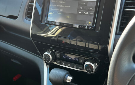 Nissan Serena IV, 2019 год, 2 210 000 рублей, 21 фотография