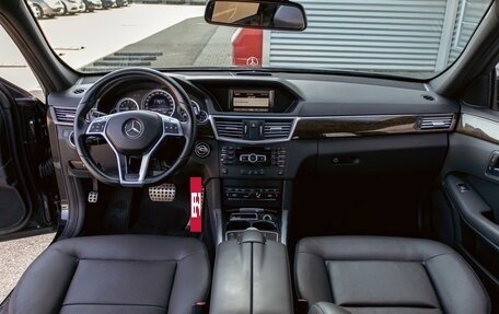 Mercedes-Benz E-Класс, 2012 год, 1 495 000 рублей, 17 фотография