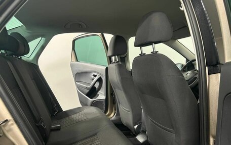 Volkswagen Polo VI (EU Market), 2016 год, 1 300 000 рублей, 9 фотография