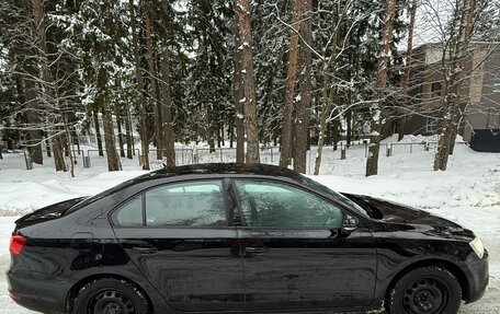 Volkswagen Jetta VI, 2012 год, 820 000 рублей, 3 фотография