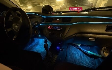 Mitsubishi Lancer IX, 2003 год, 250 000 рублей, 23 фотография