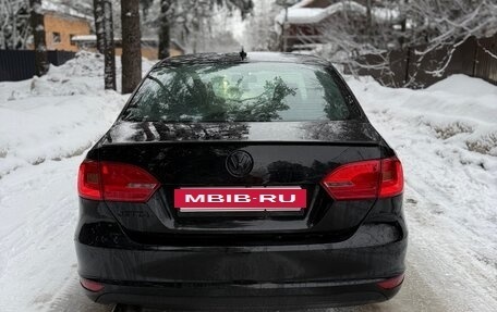 Volkswagen Jetta VI, 2012 год, 820 000 рублей, 5 фотография