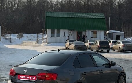 Volkswagen Jetta VI, 2011 год, 675 000 рублей, 5 фотография
