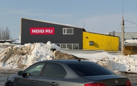 Volkswagen Jetta VI, 2011 год, 675 000 рублей, 7 фотография