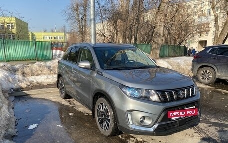 Suzuki Vitara II рестайлинг, 2019 год, 2 200 000 рублей, 4 фотография