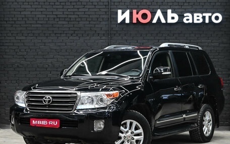 Toyota Land Cruiser 200, 2014 год, 3 350 000 рублей, 1 фотография