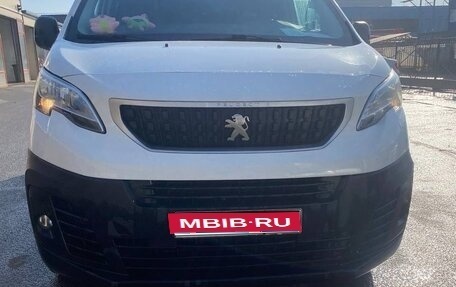 Peugeot Expert, 2021 год, 1 760 000 рублей, 1 фотография