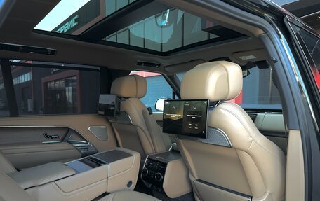 Land Rover Range Rover IV рестайлинг, 2023 год, 18 390 000 рублей, 22 фотография
