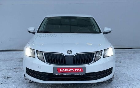 Skoda Octavia, 2017 год, 868 000 рублей, 2 фотография