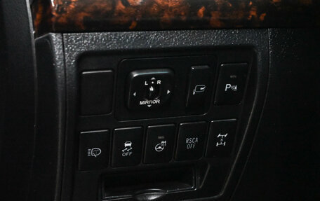 Toyota Land Cruiser 200, 2014 год, 3 350 000 рублей, 17 фотография