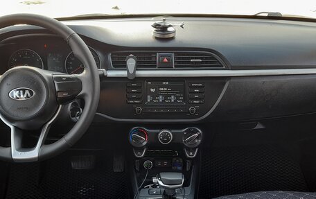 KIA Rio IV, 2019 год, 900 000 рублей, 5 фотография