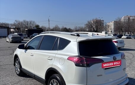 Toyota RAV4, 2017 год, 3 150 000 рублей, 7 фотография