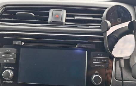 Nissan Leaf II, 2018 год, 1 400 000 рублей, 7 фотография