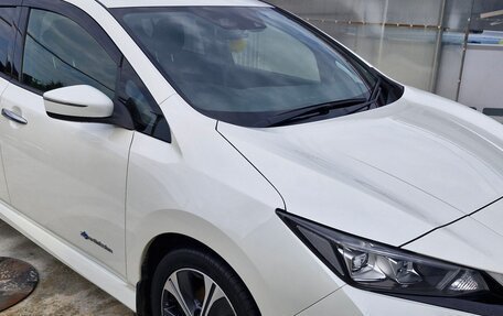 Nissan Leaf II, 2018 год, 1 400 000 рублей, 12 фотография