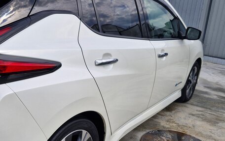 Nissan Leaf II, 2018 год, 1 400 000 рублей, 11 фотография