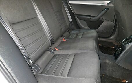 Skoda Octavia, 2019 год, 1 600 000 рублей, 12 фотография