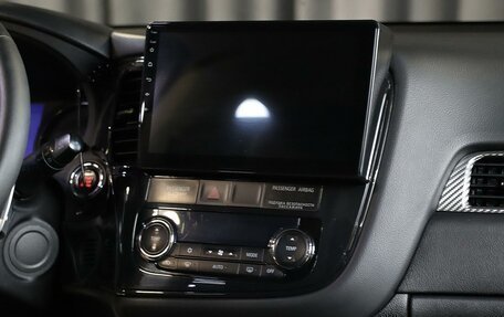 Mitsubishi Outlander III рестайлинг 3, 2013 год, 1 219 000 рублей, 14 фотография