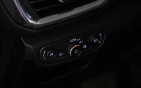 Chevrolet TrailBlazer, 2021 год, 2 199 000 рублей, 20 фотография