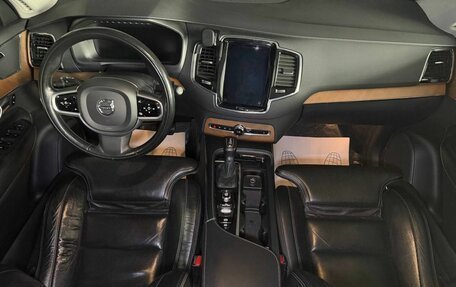 Volvo XC90 II рестайлинг, 2017 год, 3 199 000 рублей, 15 фотография