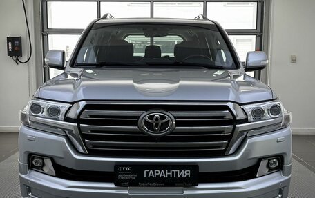 Toyota Land Cruiser 200, 2015 год, 4 499 000 рублей, 2 фотография