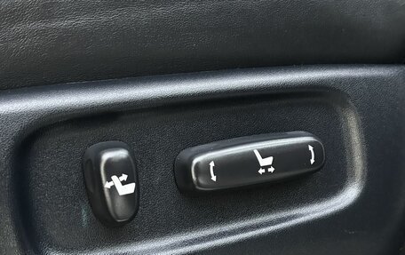 Toyota Land Cruiser 200, 2015 год, 4 499 000 рублей, 29 фотография